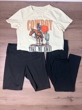 🖤 Women’s Sz Medium Bundle - Western Crop Top with Black Biker Shorts & Leggings